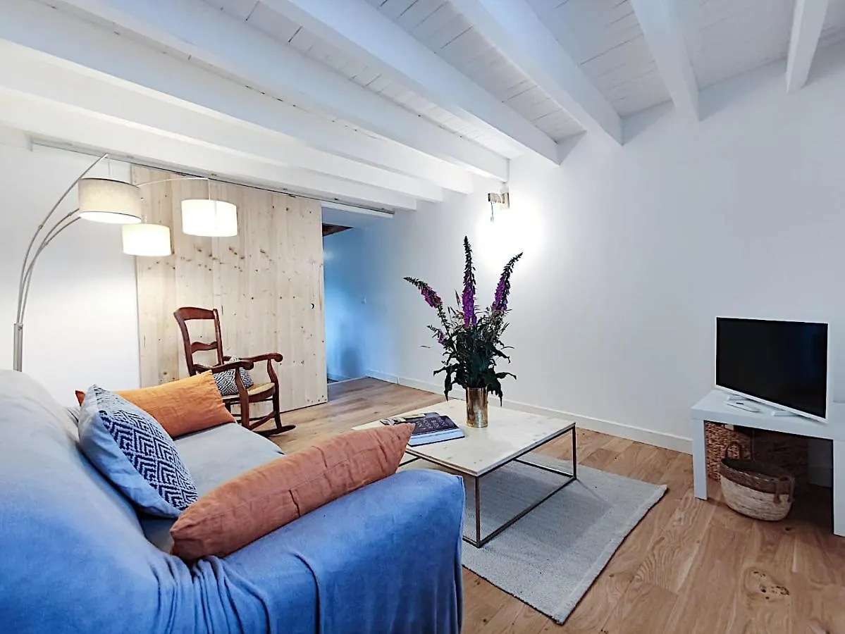 Gites De L'Alouette Boffres Holiday home