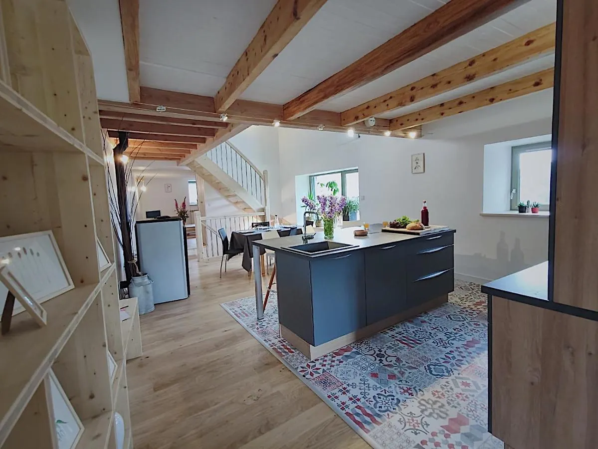 Gites De L'Alouette Boffres Holiday home