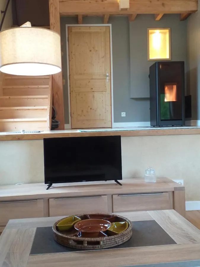 Gites De L'Alouette Boffres Holiday home